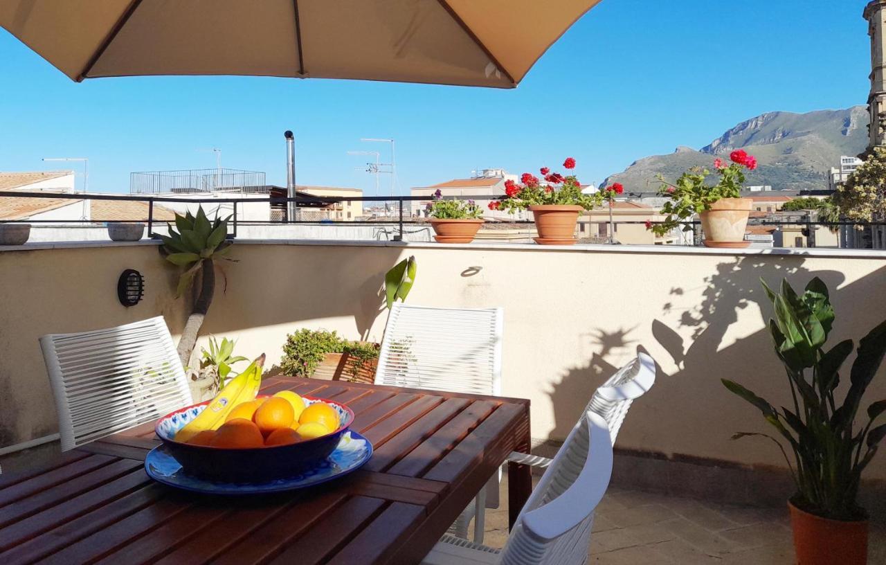 Terrace With View Attic In Old Town Ballarhome Apartment