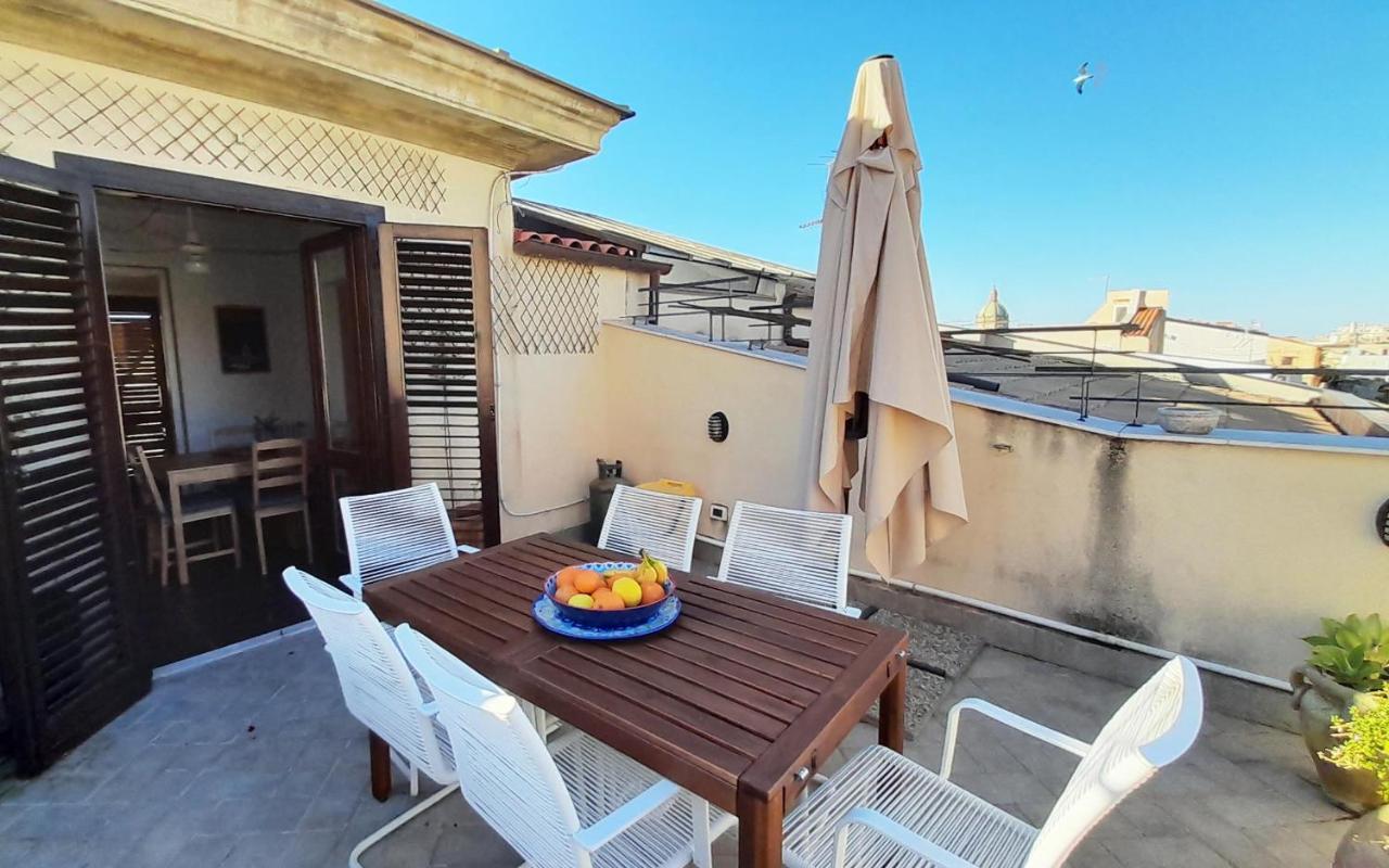 Terrace With View Attic In Old Town Ballarhome